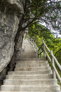 登山石阶