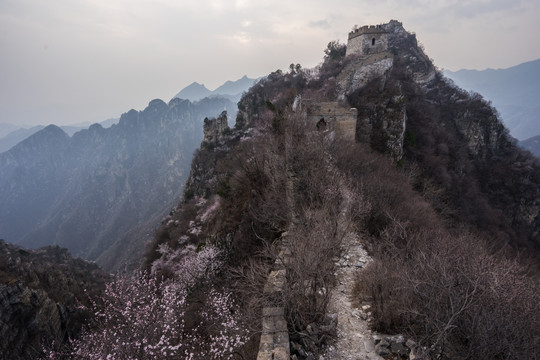 箭扣长城暮色 日落夕阳 暖调