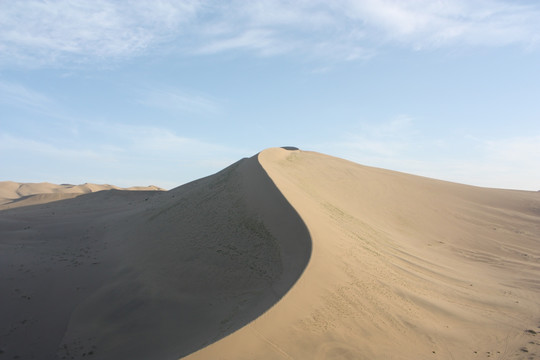 鸣沙山月牙泉