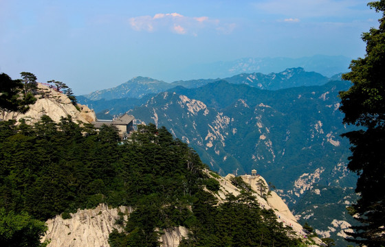 华山风光 华山下棋亭