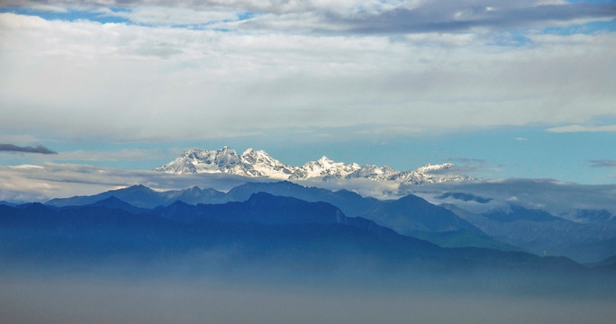 雪山