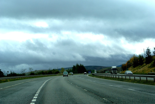 英国爱尔兰自驾游高速路风光