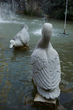 雕塑 鸭