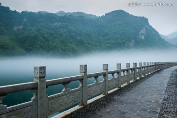 汉白玉栏杆 清江风光