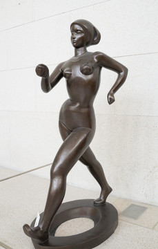走向世界 雕塑艺术 竞走运动员