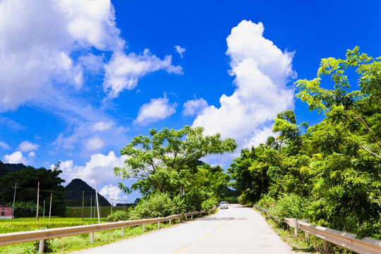 乡间道路