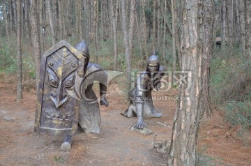 剑门关林中雕塑
