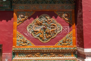 古建筑龍紋墻面