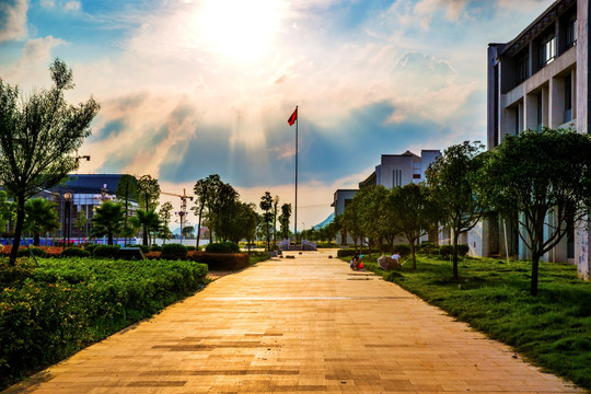 广西科技师范学院校园一景