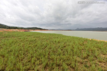 浪费土地