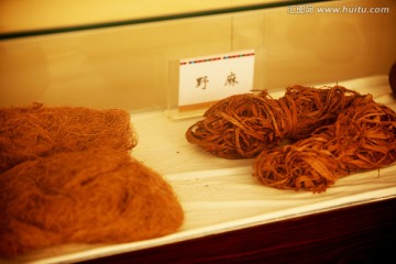 千年前的织布料工具 海南风情