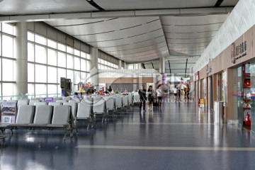 太原机场候机楼内景
