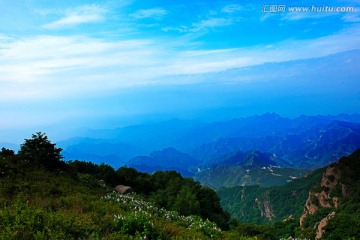 白草畔风景