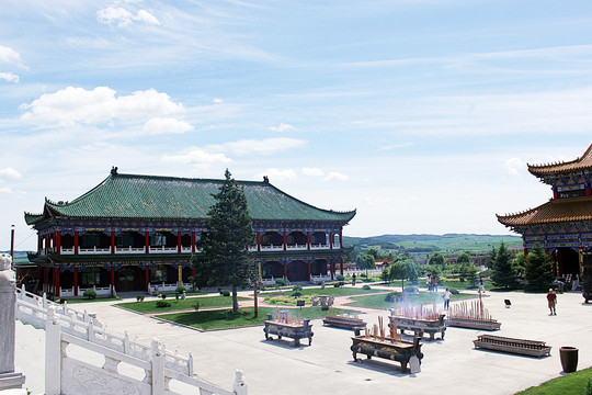 报恩寺焚香祈福区图片