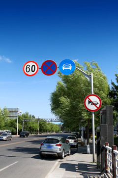 黎明河 路標
