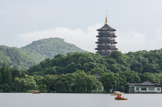 西湖雷峰塔