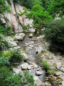 青岛崂山北九水山涧溪流