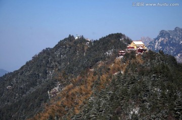 九华初雪