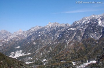 九华初雪