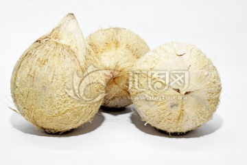 椰子剥皮