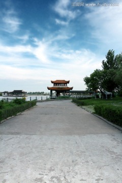 公園 涼亭