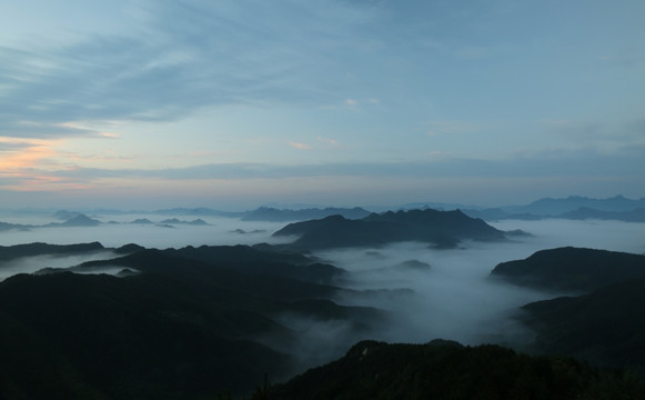 云海朝霞