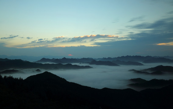 云海朝霞