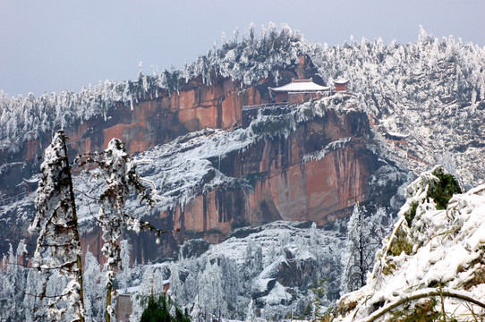 丹山雪景