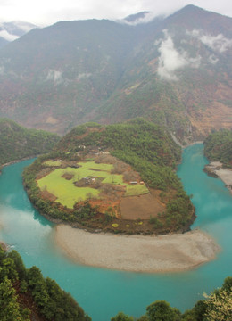 怒江峡谷