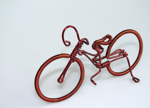 铜丝制作的自行车