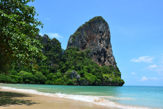 甲米沙滩风景