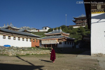 四川若尔盖郞木寺僧人