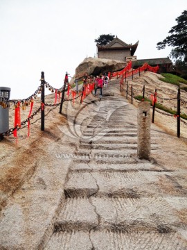 华山西峰