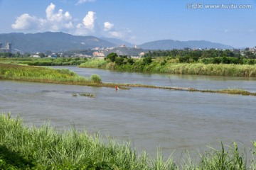 瑞丽江风光