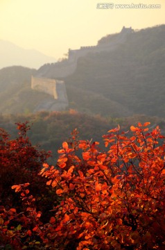 北京八达岭红叶岭长城