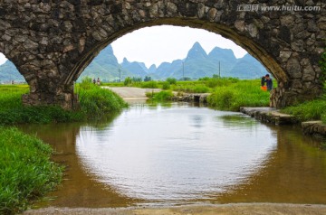 渡槽 输水渠 乡村风景