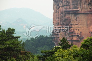 麦积山