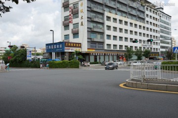 过马路