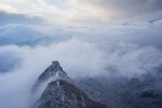 箭扣云海 山峦起伏