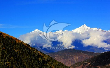 梅里雪山