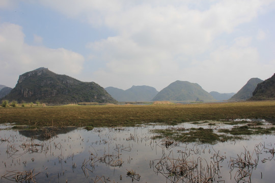 高山湖泊