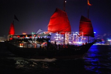 轮船海上夜景