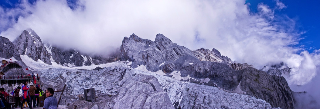 玉龙全景