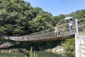 燕子河大峡谷