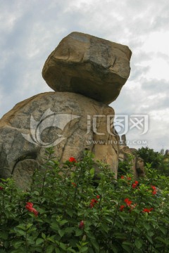 福建东山岛风光 海岛 风动石