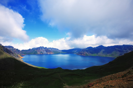 天池 长白山 风景 湖泊 火