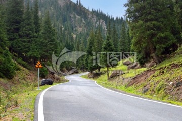 山区公路