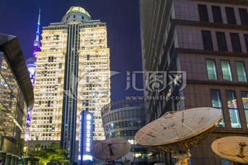 平安大厦夜景