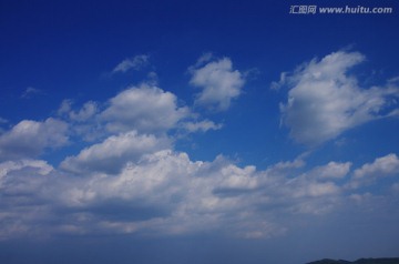 蓝色天空
