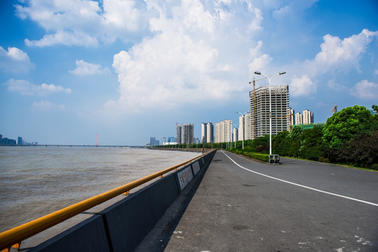 钱塘江岸 住宅